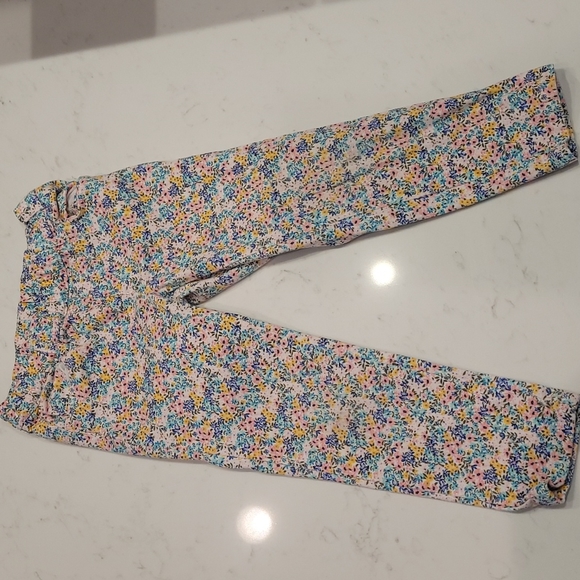 Carter's 4T pants Bundle ( 5 pairs) - Picture 4 of 9